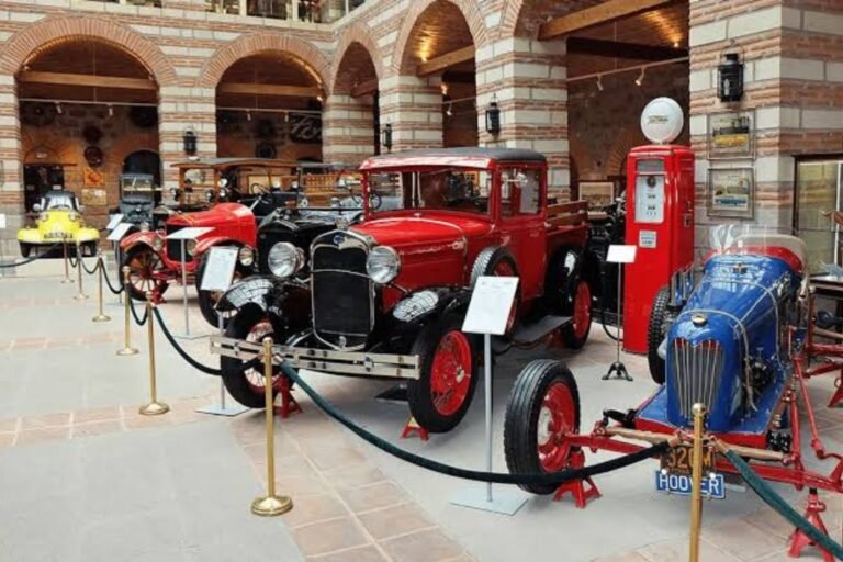 Koc Museum